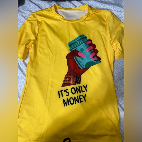 Yellow Graphic Tee - SHORT SLEEVE - Picture 2 of 2